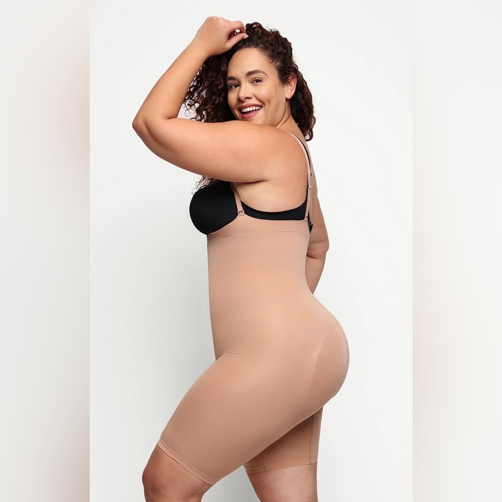 Shapellx PowerConceal™ Seamless Body Contour Bodysuit NWT